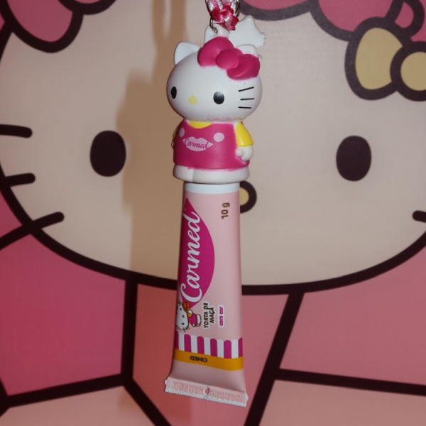 CARMED HELLO KITTY - Com boneca - Torta de Maçã e cor - Image 4